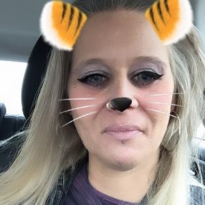 Meet your Posher, Vance